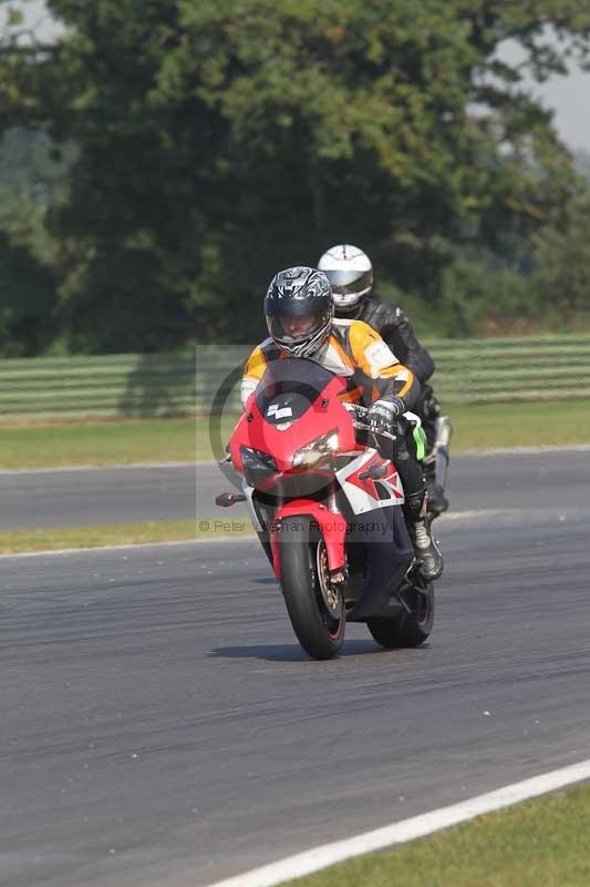 Motorcycle action photographs;Trackday digital images;event digital images;eventdigitalimages;no limits trackday;peter wileman photography;snetterton;snetterton circuit norfolk;snetterton photographs;trackday;trackday photos