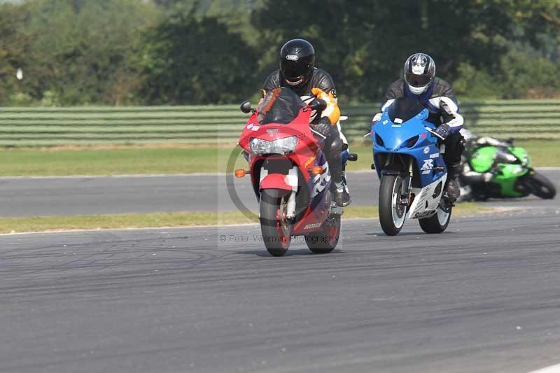 Motorcycle action photographs;Trackday digital images;event digital images;eventdigitalimages;no limits trackday;peter wileman photography;snetterton;snetterton circuit norfolk;snetterton photographs;trackday;trackday photos