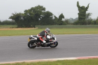 Motorcycle-action-photographs;Trackday-digital-images;event-digital-images;eventdigitalimages;no-limits-trackday;peter-wileman-photography;snetterton;snetterton-circuit-norfolk;snetterton-photographs;trackday;trackday-photos