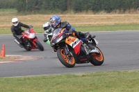 Motorcycle-action-photographs;Trackday-digital-images;event-digital-images;eventdigitalimages;no-limits-trackday;peter-wileman-photography;snetterton;snetterton-circuit-norfolk;snetterton-photographs;trackday;trackday-photos