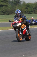 Motorcycle-action-photographs;Trackday-digital-images;event-digital-images;eventdigitalimages;no-limits-trackday;peter-wileman-photography;snetterton;snetterton-circuit-norfolk;snetterton-photographs;trackday;trackday-photos