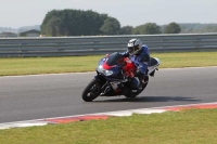 Motorcycle-action-photographs;Trackday-digital-images;event-digital-images;eventdigitalimages;no-limits-trackday;peter-wileman-photography;snetterton;snetterton-circuit-norfolk;snetterton-photographs;trackday;trackday-photos