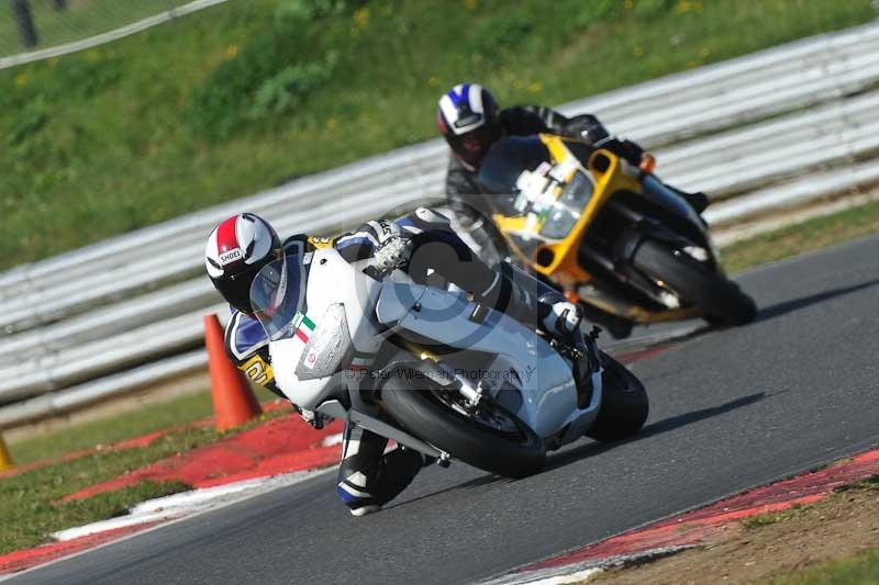 enduro digital images;event digital images;eventdigitalimages;no limits trackdays;peter wileman photography;racing digital images;snetterton;snetterton no limits trackday;snetterton photographs;snetterton trackday photographs;trackday digital images;trackday photos