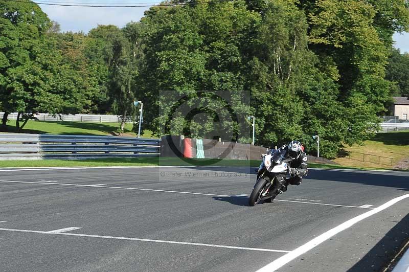 enduro digital images;event digital images;eventdigitalimages;no limits trackdays;oulton no limits trackday;oulton park cheshire;oulton trackday photographs;peter wileman photography;racing digital images;trackday digital images;trackday photos