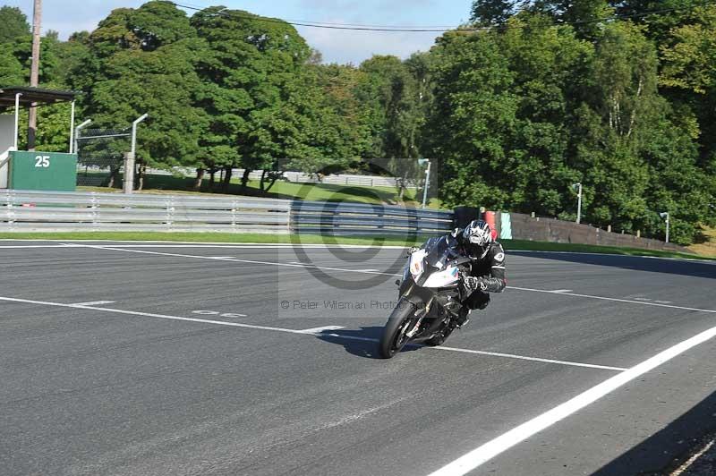 enduro digital images;event digital images;eventdigitalimages;no limits trackdays;oulton no limits trackday;oulton park cheshire;oulton trackday photographs;peter wileman photography;racing digital images;trackday digital images;trackday photos