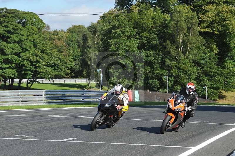 enduro digital images;event digital images;eventdigitalimages;no limits trackdays;oulton no limits trackday;oulton park cheshire;oulton trackday photographs;peter wileman photography;racing digital images;trackday digital images;trackday photos