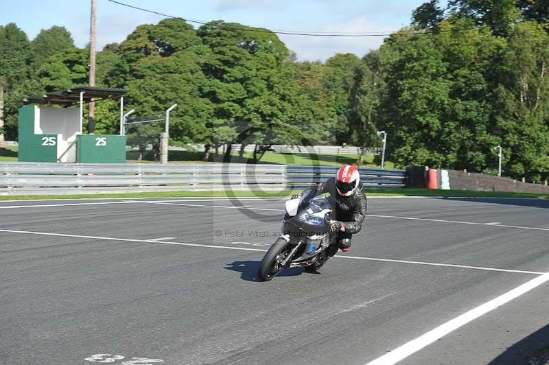 enduro digital images;event digital images;eventdigitalimages;no limits trackdays;oulton no limits trackday;oulton park cheshire;oulton trackday photographs;peter wileman photography;racing digital images;trackday digital images;trackday photos