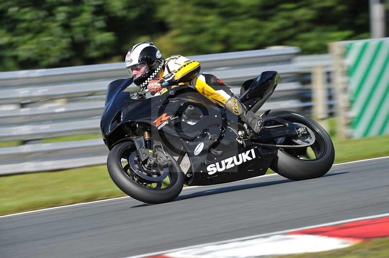 enduro digital images;event digital images;eventdigitalimages;no limits trackdays;oulton no limits trackday;oulton park cheshire;oulton trackday photographs;peter wileman photography;racing digital images;trackday digital images;trackday photos
