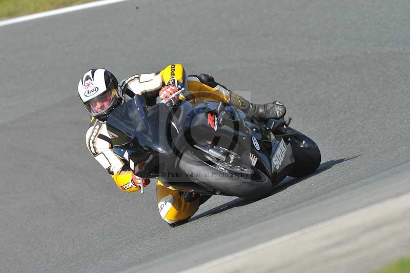 enduro digital images;event digital images;eventdigitalimages;no limits trackdays;oulton no limits trackday;oulton park cheshire;oulton trackday photographs;peter wileman photography;racing digital images;trackday digital images;trackday photos