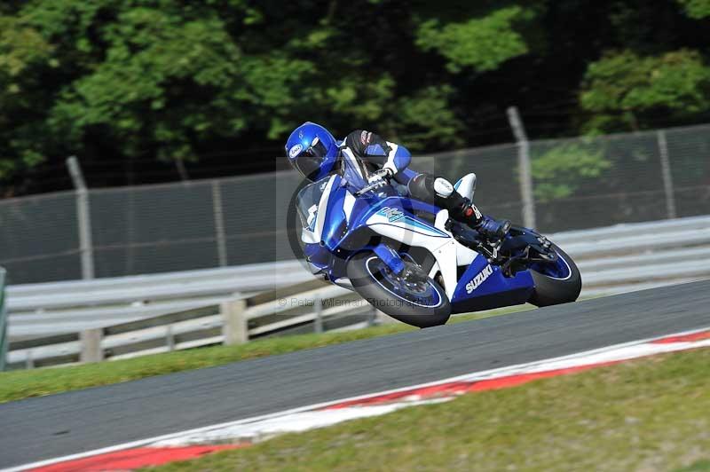 enduro digital images;event digital images;eventdigitalimages;no limits trackdays;oulton no limits trackday;oulton park cheshire;oulton trackday photographs;peter wileman photography;racing digital images;trackday digital images;trackday photos