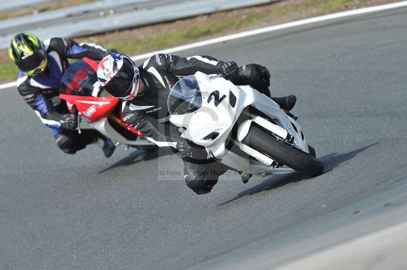 enduro digital images;event digital images;eventdigitalimages;no limits trackdays;oulton no limits trackday;oulton park cheshire;oulton trackday photographs;peter wileman photography;racing digital images;trackday digital images;trackday photos