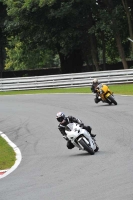 enduro-digital-images;event-digital-images;eventdigitalimages;no-limits-trackdays;oulton-no-limits-trackday;oulton-park-cheshire;oulton-trackday-photographs;peter-wileman-photography;racing-digital-images;trackday-digital-images;trackday-photos