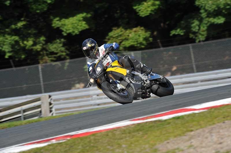 enduro digital images;event digital images;eventdigitalimages;no limits trackdays;oulton no limits trackday;oulton park cheshire;oulton trackday photographs;peter wileman photography;racing digital images;trackday digital images;trackday photos