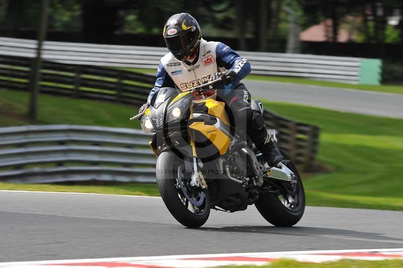 enduro digital images;event digital images;eventdigitalimages;no limits trackdays;oulton no limits trackday;oulton park cheshire;oulton trackday photographs;peter wileman photography;racing digital images;trackday digital images;trackday photos