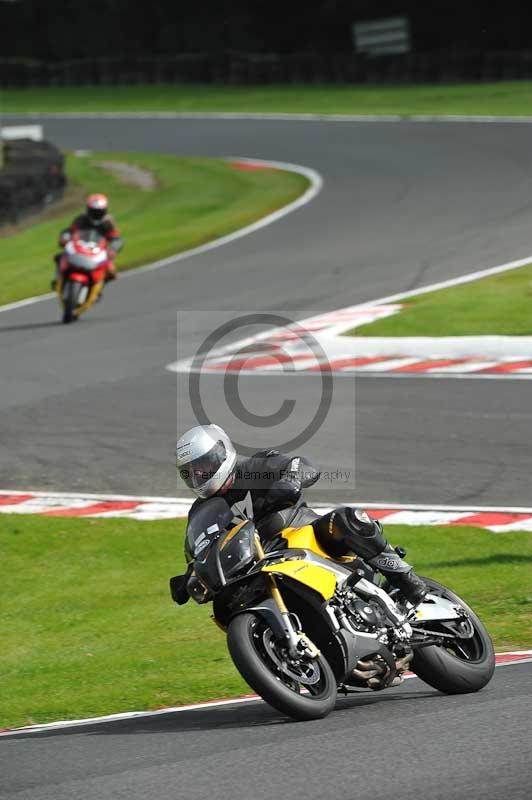 enduro digital images;event digital images;eventdigitalimages;no limits trackdays;oulton no limits trackday;oulton park cheshire;oulton trackday photographs;peter wileman photography;racing digital images;trackday digital images;trackday photos