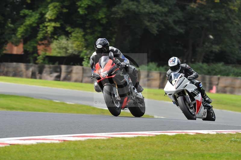 enduro digital images;event digital images;eventdigitalimages;no limits trackdays;oulton no limits trackday;oulton park cheshire;oulton trackday photographs;peter wileman photography;racing digital images;trackday digital images;trackday photos