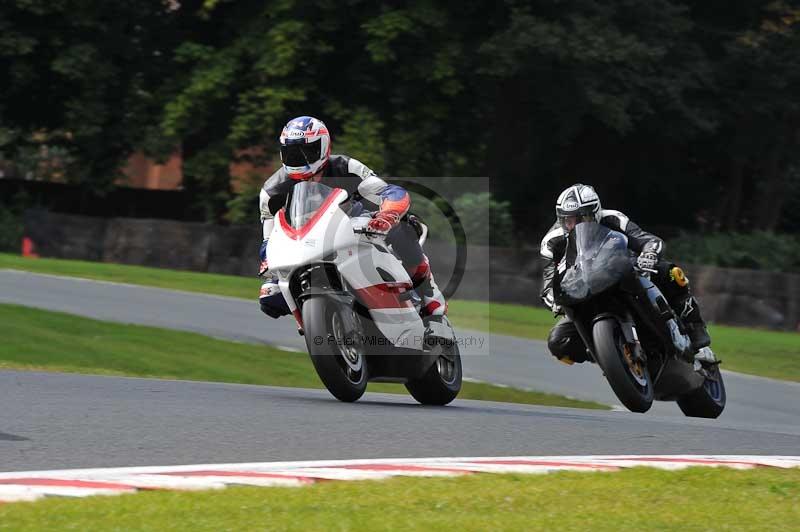 enduro digital images;event digital images;eventdigitalimages;no limits trackdays;oulton no limits trackday;oulton park cheshire;oulton trackday photographs;peter wileman photography;racing digital images;trackday digital images;trackday photos