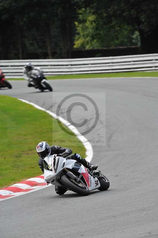 enduro digital images;event digital images;eventdigitalimages;no limits trackdays;oulton no limits trackday;oulton park cheshire;oulton trackday photographs;peter wileman photography;racing digital images;trackday digital images;trackday photos