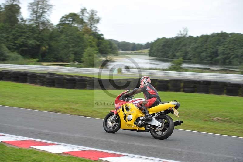 enduro digital images;event digital images;eventdigitalimages;no limits trackdays;oulton no limits trackday;oulton park cheshire;oulton trackday photographs;peter wileman photography;racing digital images;trackday digital images;trackday photos