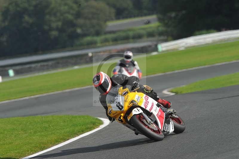 enduro digital images;event digital images;eventdigitalimages;no limits trackdays;oulton no limits trackday;oulton park cheshire;oulton trackday photographs;peter wileman photography;racing digital images;trackday digital images;trackday photos