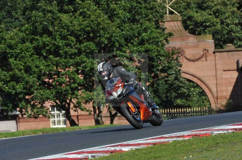 enduro digital images;event digital images;eventdigitalimages;no limits trackdays;oulton no limits trackday;oulton park cheshire;oulton trackday photographs;peter wileman photography;racing digital images;trackday digital images;trackday photos