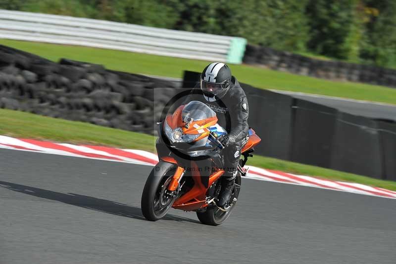 enduro digital images;event digital images;eventdigitalimages;no limits trackdays;oulton no limits trackday;oulton park cheshire;oulton trackday photographs;peter wileman photography;racing digital images;trackday digital images;trackday photos