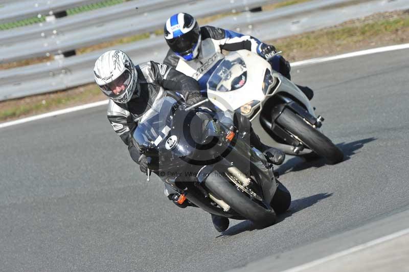 enduro digital images;event digital images;eventdigitalimages;no limits trackdays;oulton no limits trackday;oulton park cheshire;oulton trackday photographs;peter wileman photography;racing digital images;trackday digital images;trackday photos