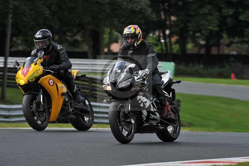 enduro digital images;event digital images;eventdigitalimages;no limits trackdays;oulton no limits trackday;oulton park cheshire;oulton trackday photographs;peter wileman photography;racing digital images;trackday digital images;trackday photos