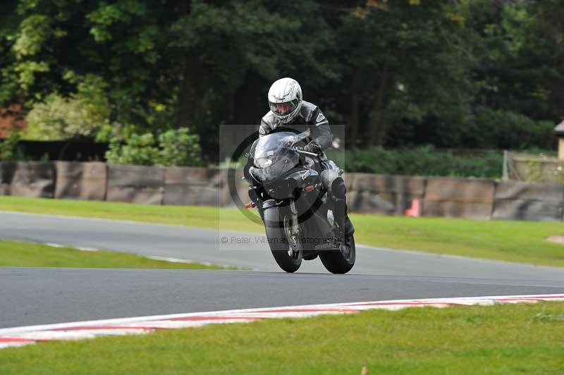 enduro digital images;event digital images;eventdigitalimages;no limits trackdays;oulton no limits trackday;oulton park cheshire;oulton trackday photographs;peter wileman photography;racing digital images;trackday digital images;trackday photos