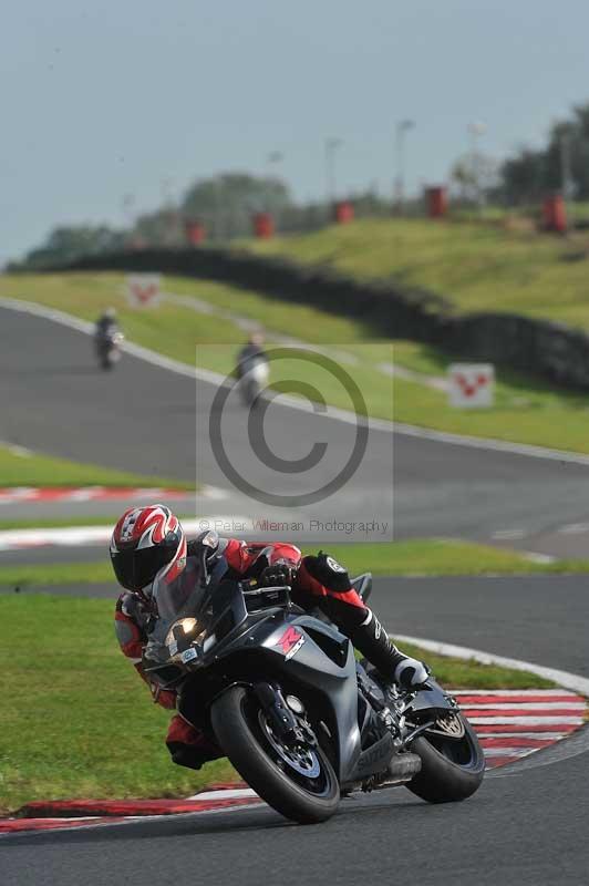 enduro digital images;event digital images;eventdigitalimages;no limits trackdays;oulton no limits trackday;oulton park cheshire;oulton trackday photographs;peter wileman photography;racing digital images;trackday digital images;trackday photos