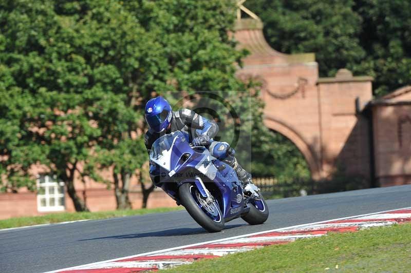 enduro digital images;event digital images;eventdigitalimages;no limits trackdays;oulton no limits trackday;oulton park cheshire;oulton trackday photographs;peter wileman photography;racing digital images;trackday digital images;trackday photos