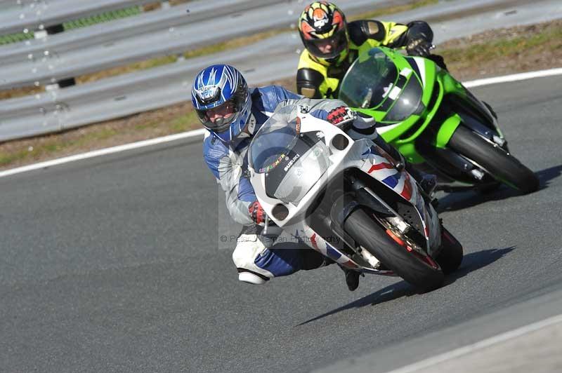 enduro digital images;event digital images;eventdigitalimages;no limits trackdays;oulton no limits trackday;oulton park cheshire;oulton trackday photographs;peter wileman photography;racing digital images;trackday digital images;trackday photos