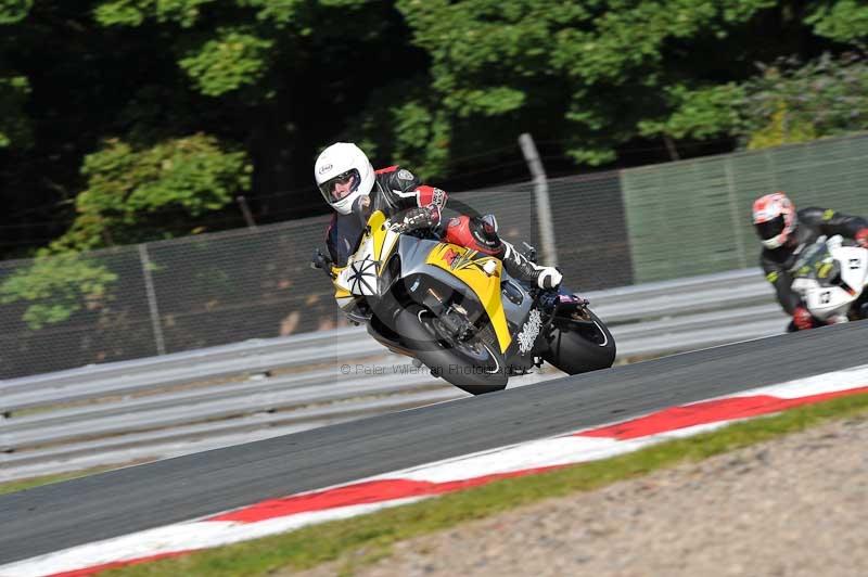enduro digital images;event digital images;eventdigitalimages;no limits trackdays;oulton no limits trackday;oulton park cheshire;oulton trackday photographs;peter wileman photography;racing digital images;trackday digital images;trackday photos