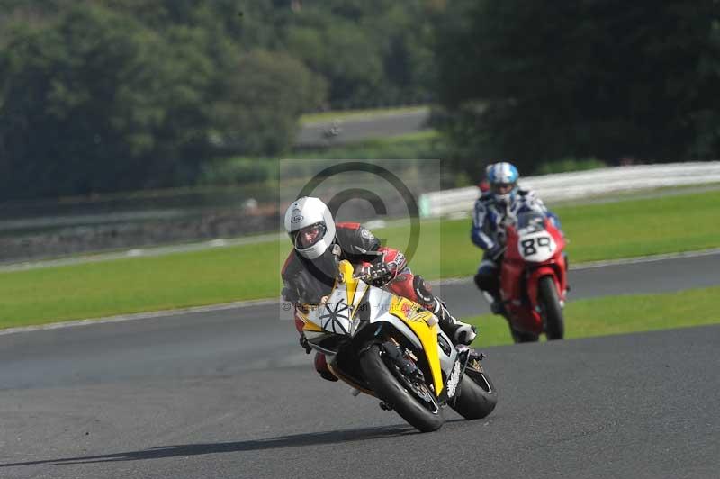 enduro digital images;event digital images;eventdigitalimages;no limits trackdays;oulton no limits trackday;oulton park cheshire;oulton trackday photographs;peter wileman photography;racing digital images;trackday digital images;trackday photos