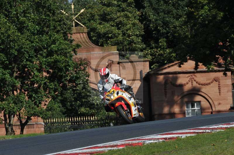 enduro digital images;event digital images;eventdigitalimages;no limits trackdays;oulton no limits trackday;oulton park cheshire;oulton trackday photographs;peter wileman photography;racing digital images;trackday digital images;trackday photos