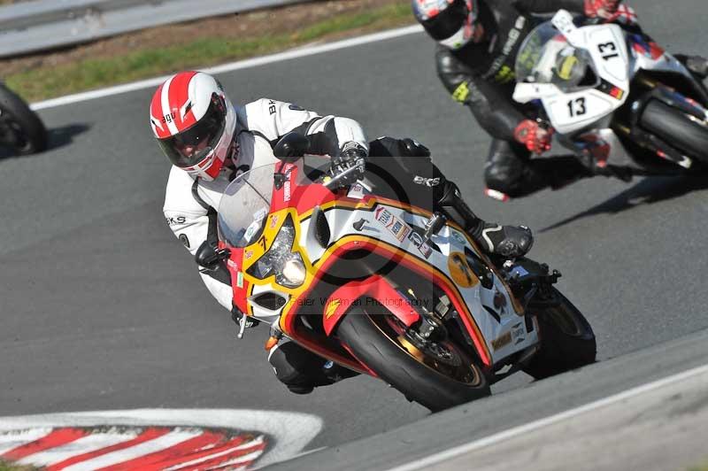 enduro digital images;event digital images;eventdigitalimages;no limits trackdays;oulton no limits trackday;oulton park cheshire;oulton trackday photographs;peter wileman photography;racing digital images;trackday digital images;trackday photos