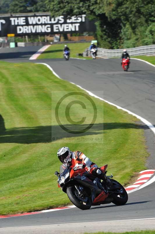 enduro digital images;event digital images;eventdigitalimages;no limits trackdays;oulton no limits trackday;oulton park cheshire;oulton trackday photographs;peter wileman photography;racing digital images;trackday digital images;trackday photos