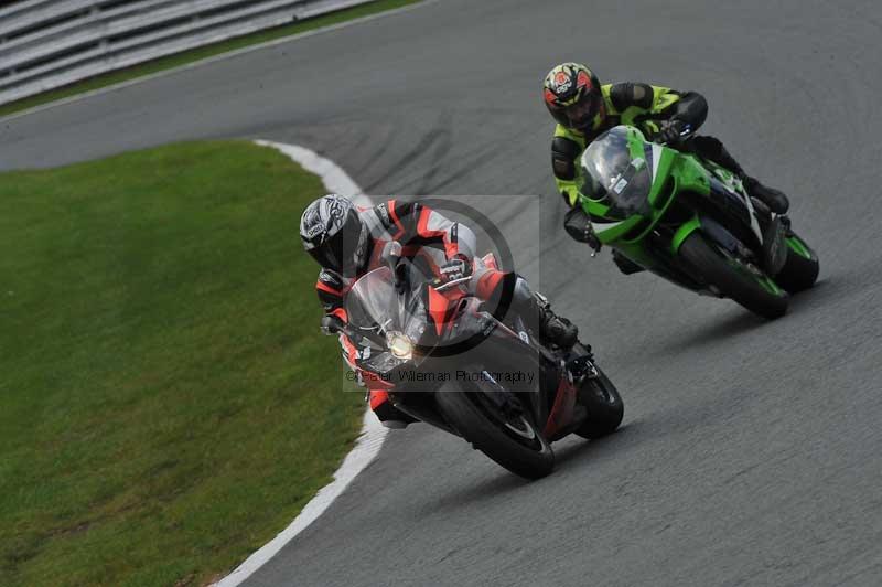 enduro digital images;event digital images;eventdigitalimages;no limits trackdays;oulton no limits trackday;oulton park cheshire;oulton trackday photographs;peter wileman photography;racing digital images;trackday digital images;trackday photos