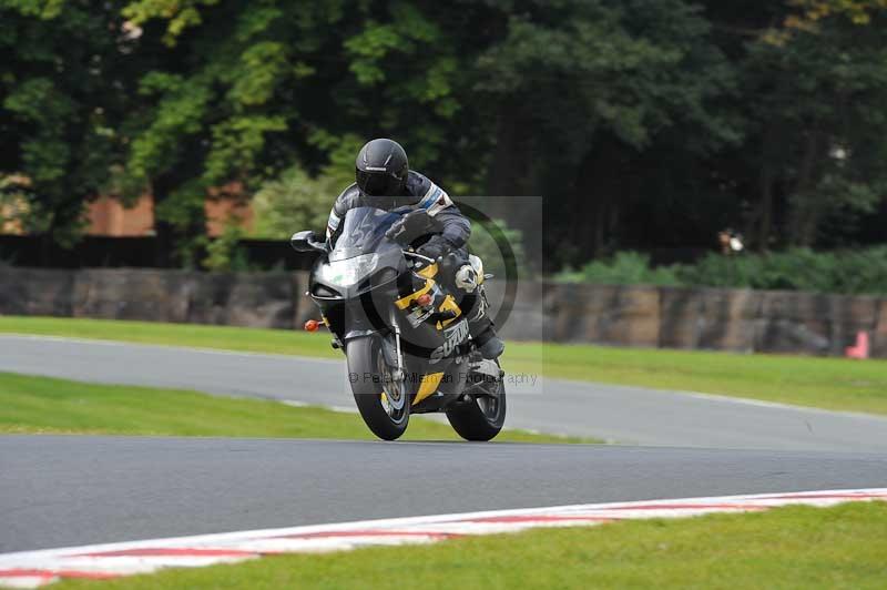 enduro digital images;event digital images;eventdigitalimages;no limits trackdays;oulton no limits trackday;oulton park cheshire;oulton trackday photographs;peter wileman photography;racing digital images;trackday digital images;trackday photos