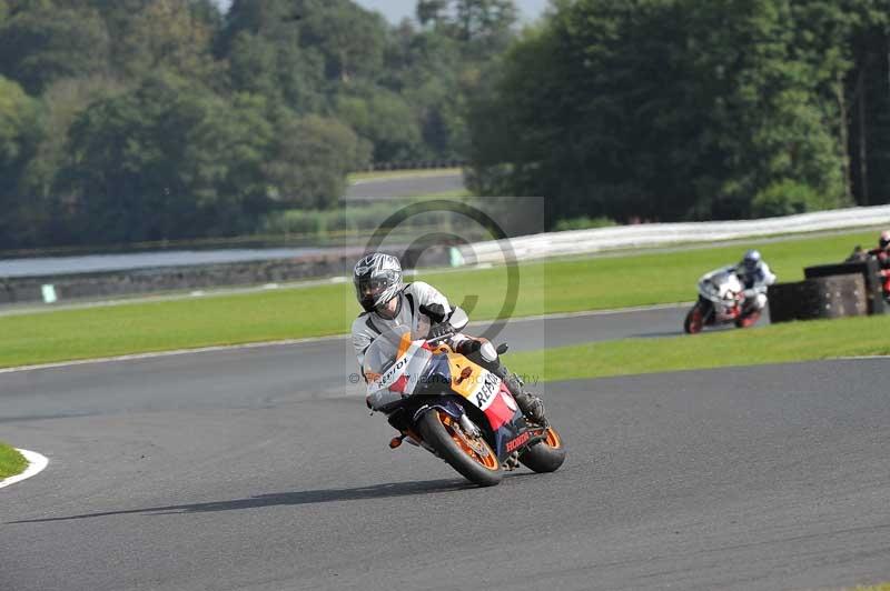 enduro digital images;event digital images;eventdigitalimages;no limits trackdays;oulton no limits trackday;oulton park cheshire;oulton trackday photographs;peter wileman photography;racing digital images;trackday digital images;trackday photos