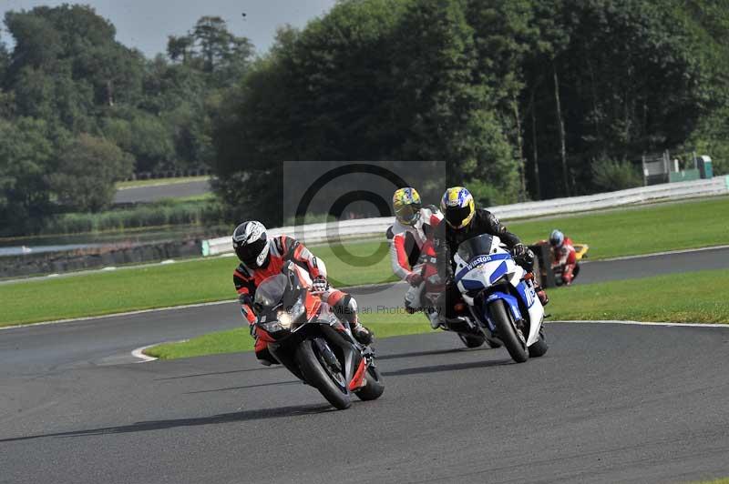 enduro digital images;event digital images;eventdigitalimages;no limits trackdays;oulton no limits trackday;oulton park cheshire;oulton trackday photographs;peter wileman photography;racing digital images;trackday digital images;trackday photos