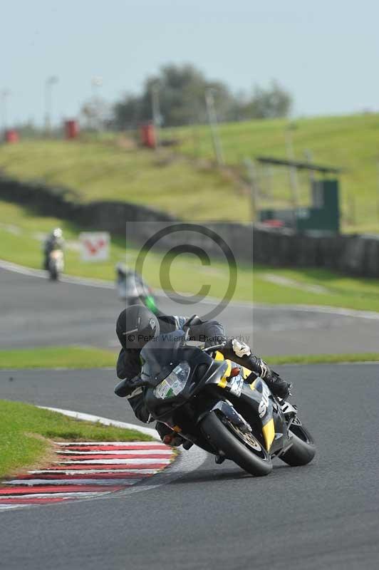 enduro digital images;event digital images;eventdigitalimages;no limits trackdays;oulton no limits trackday;oulton park cheshire;oulton trackday photographs;peter wileman photography;racing digital images;trackday digital images;trackday photos
