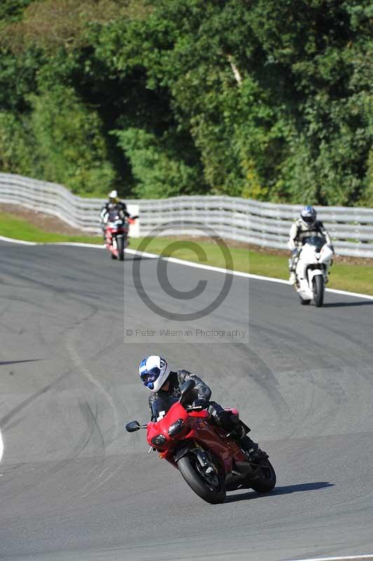 enduro digital images;event digital images;eventdigitalimages;no limits trackdays;oulton no limits trackday;oulton park cheshire;oulton trackday photographs;peter wileman photography;racing digital images;trackday digital images;trackday photos