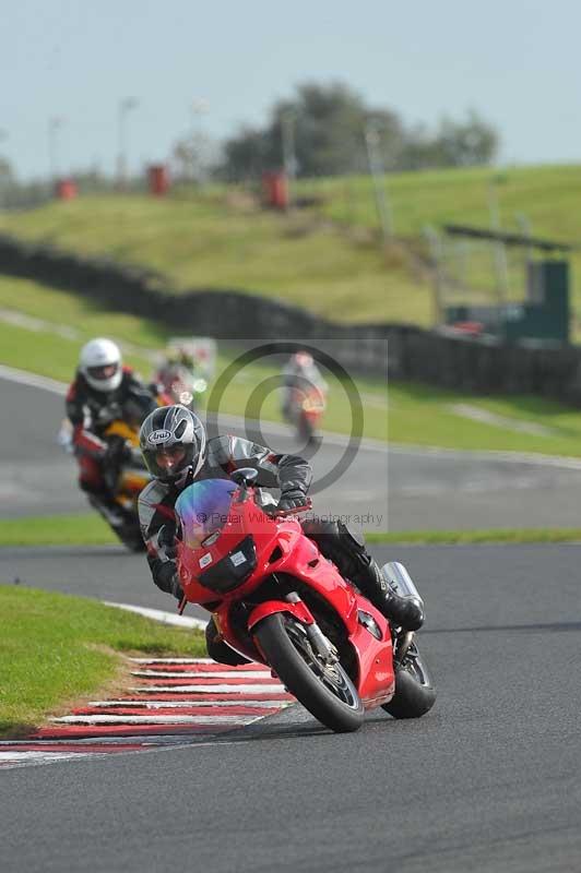 enduro digital images;event digital images;eventdigitalimages;no limits trackdays;oulton no limits trackday;oulton park cheshire;oulton trackday photographs;peter wileman photography;racing digital images;trackday digital images;trackday photos