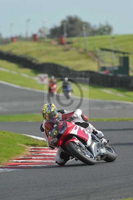 enduro digital images;event digital images;eventdigitalimages;no limits trackdays;oulton no limits trackday;oulton park cheshire;oulton trackday photographs;peter wileman photography;racing digital images;trackday digital images;trackday photos