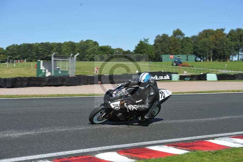 Motorcycle action photographs;event digital images;eventdigitalimages;no limits trackday;oulton park;oulton park circuit cheshire;oulton park photographs;peter wileman photography;trackday;trackday digital images;trackday photos