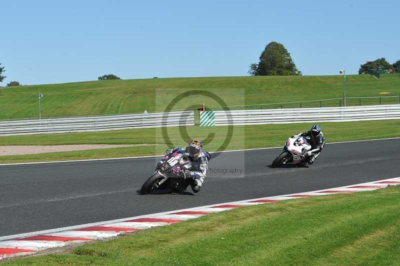 Motorcycle action photographs;event digital images;eventdigitalimages;no limits trackday;oulton park;oulton park circuit cheshire;oulton park photographs;peter wileman photography;trackday;trackday digital images;trackday photos
