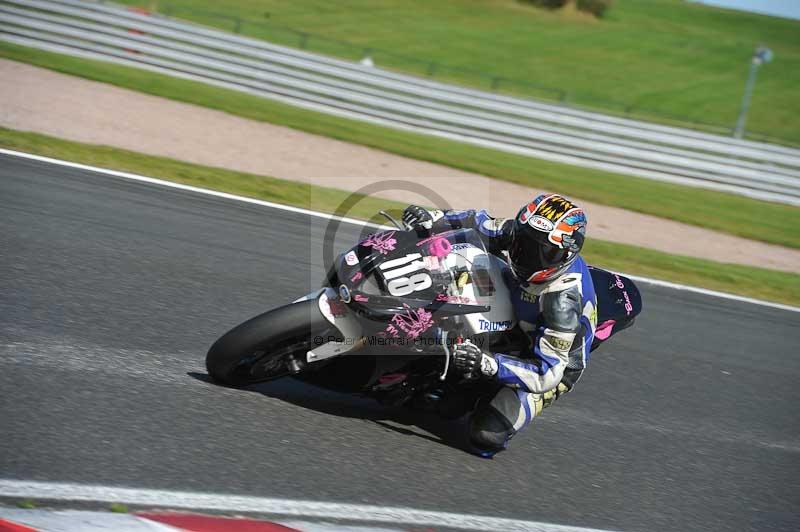 Motorcycle action photographs;event digital images;eventdigitalimages;no limits trackday;oulton park;oulton park circuit cheshire;oulton park photographs;peter wileman photography;trackday;trackday digital images;trackday photos