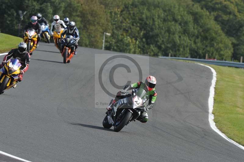 Motorcycle action photographs;event digital images;eventdigitalimages;no limits trackday;oulton park;oulton park circuit cheshire;oulton park photographs;peter wileman photography;trackday;trackday digital images;trackday photos