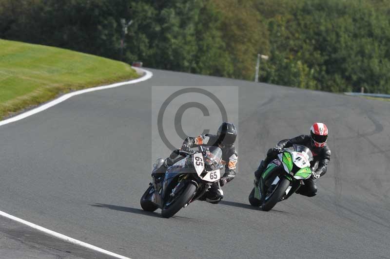 Motorcycle action photographs;event digital images;eventdigitalimages;no limits trackday;oulton park;oulton park circuit cheshire;oulton park photographs;peter wileman photography;trackday;trackday digital images;trackday photos